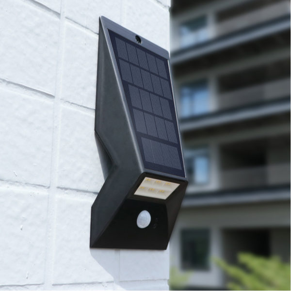 wall mounted solar lights application